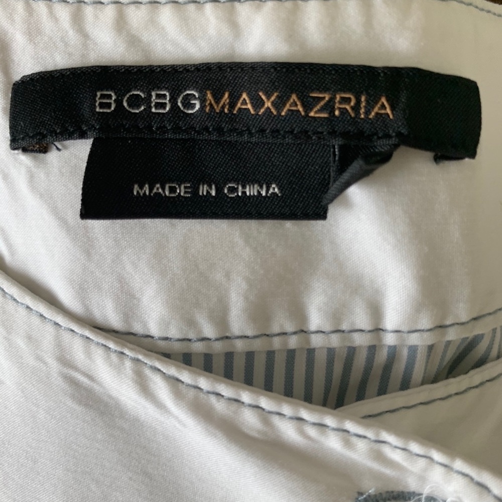 Bcbg Maxazria Blouse Button Down Front Medium - image 3